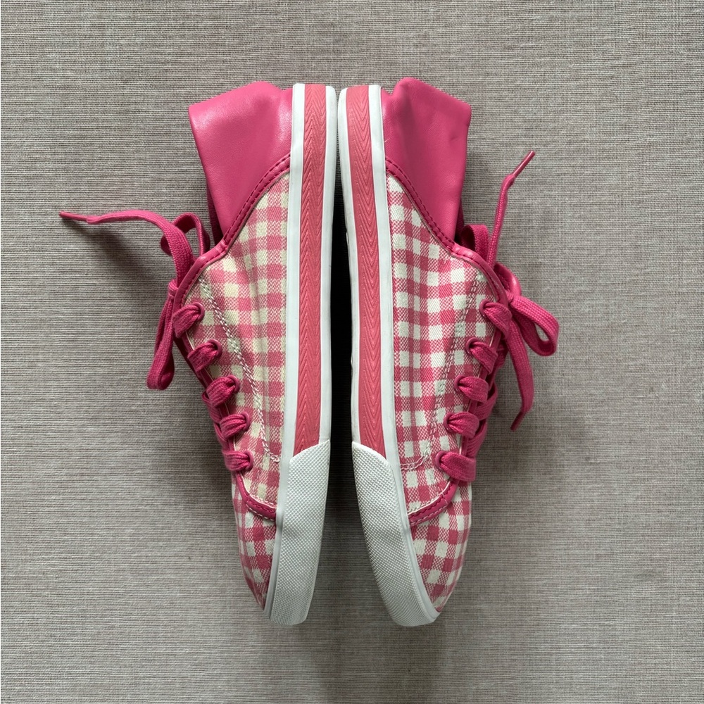 Isaac Mizrahi pink & white checkered plaid athletic tennis shoes size 7.5 - Picture 4 of 9